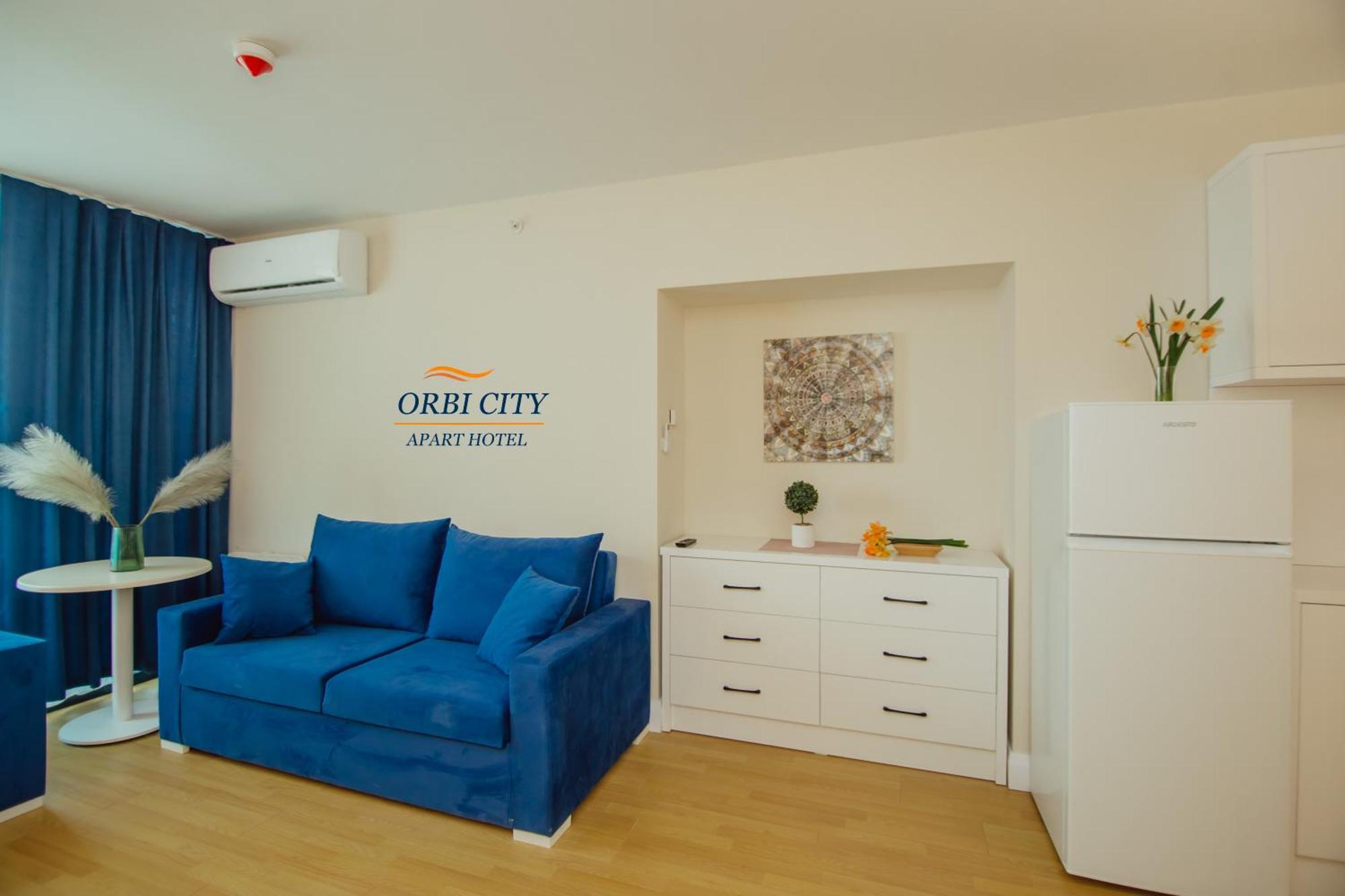 Apart-Hotel Orbi City Batoemi Buitenkant foto