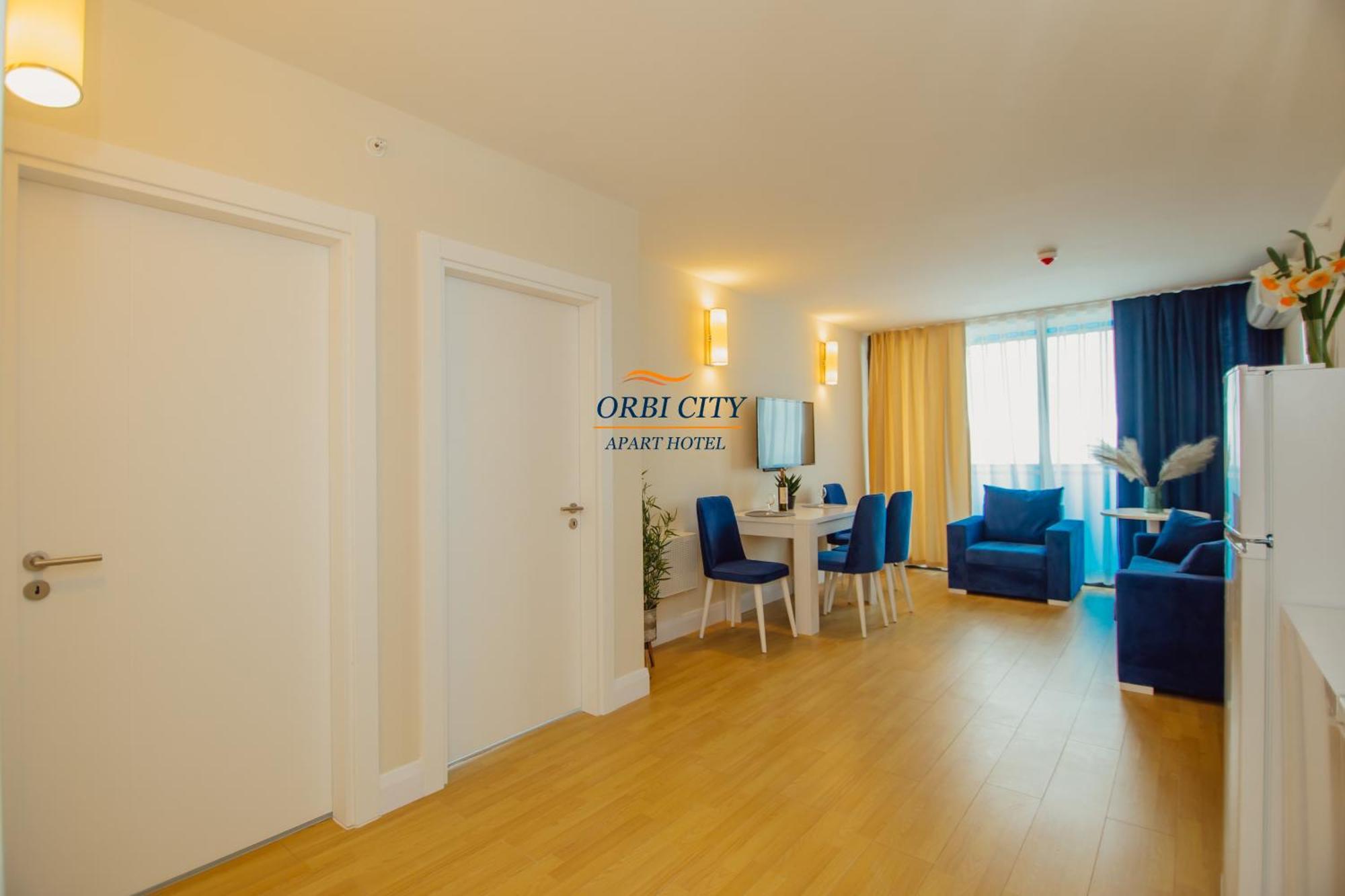 Apart-Hotel Orbi City Batoemi Buitenkant foto