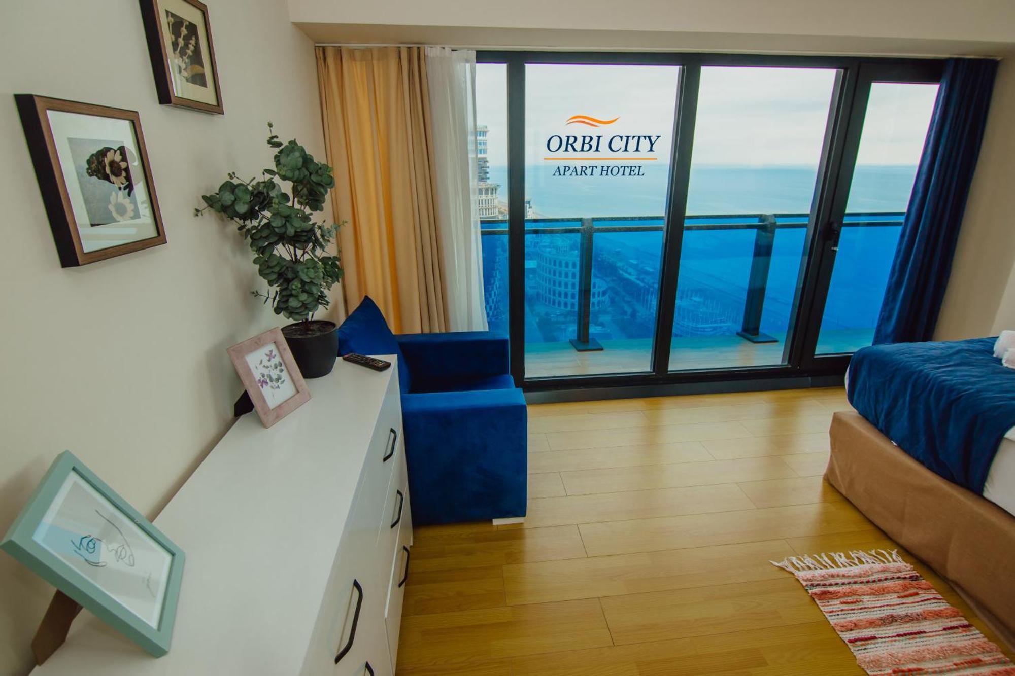 Apart-Hotel Orbi City Batoemi Buitenkant foto