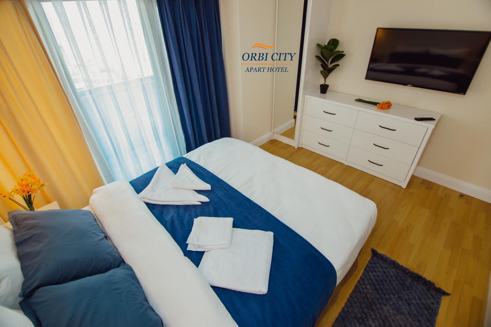 Apart-Hotel Orbi City Batoemi Buitenkant foto