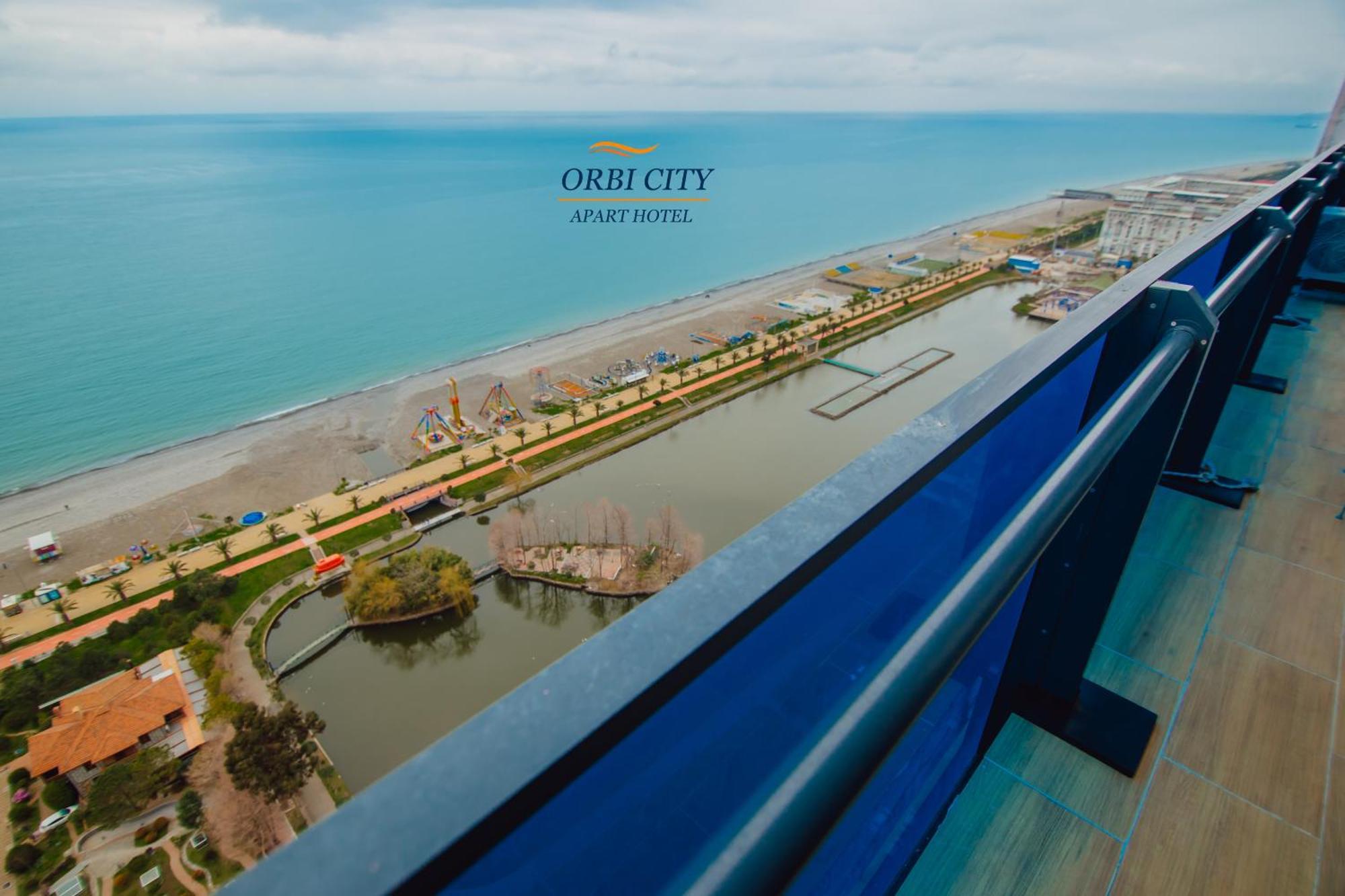 Apart-Hotel Orbi City Batoemi Buitenkant foto
