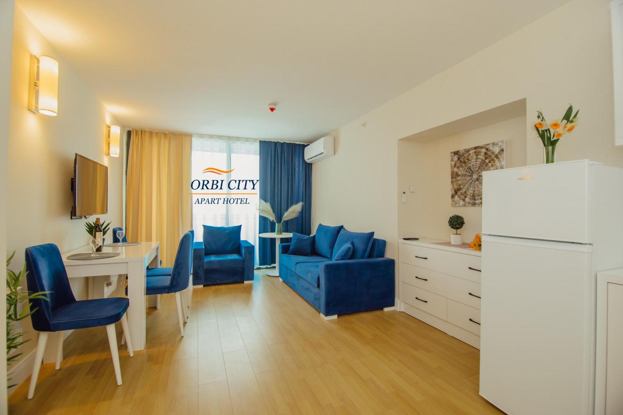 Apart-Hotel Orbi City Batoemi Buitenkant foto