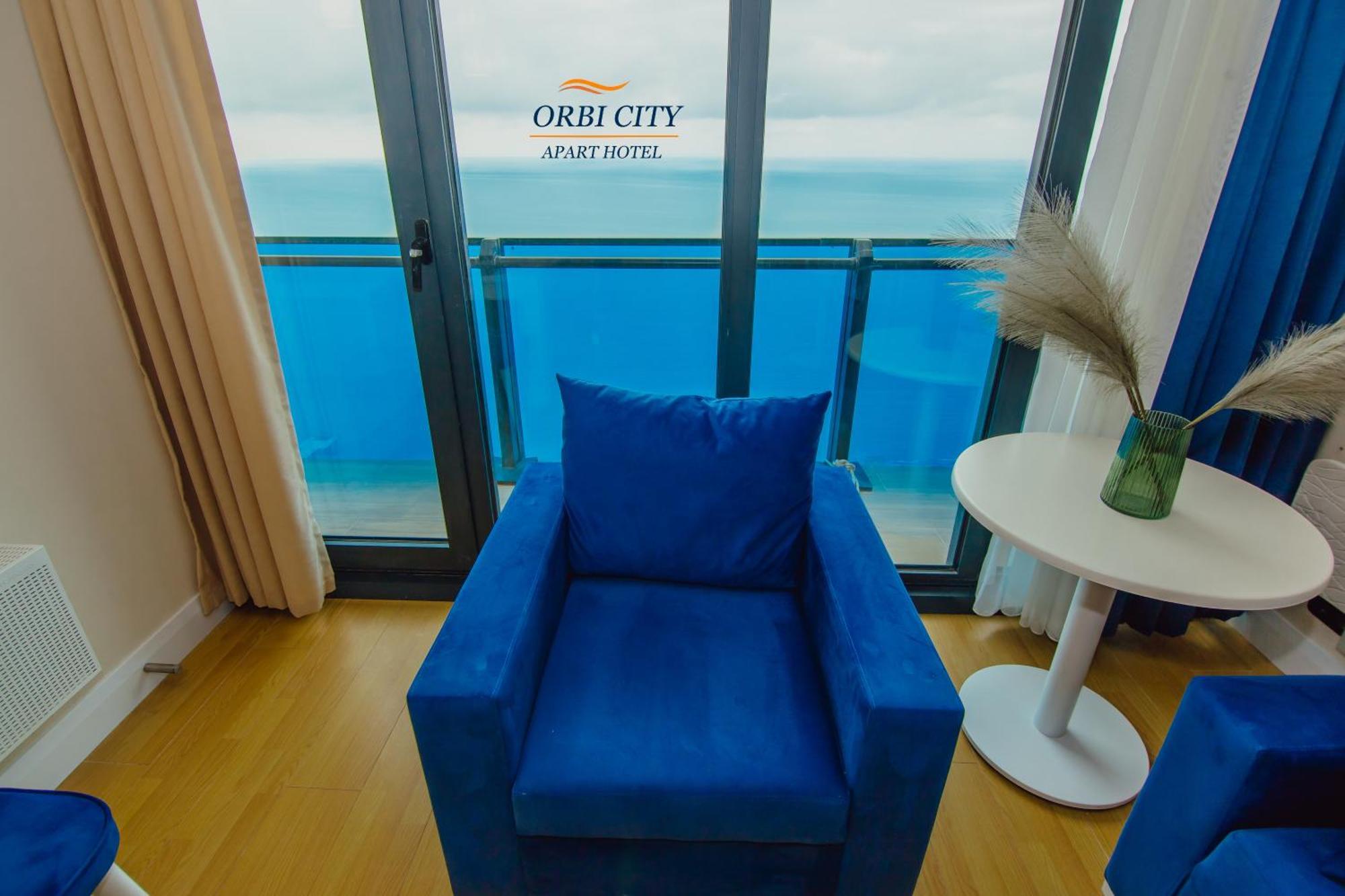 Apart-Hotel Orbi City Batoemi Buitenkant foto